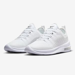 Nike Air Max Axis Sneakers Triple White - 7.5